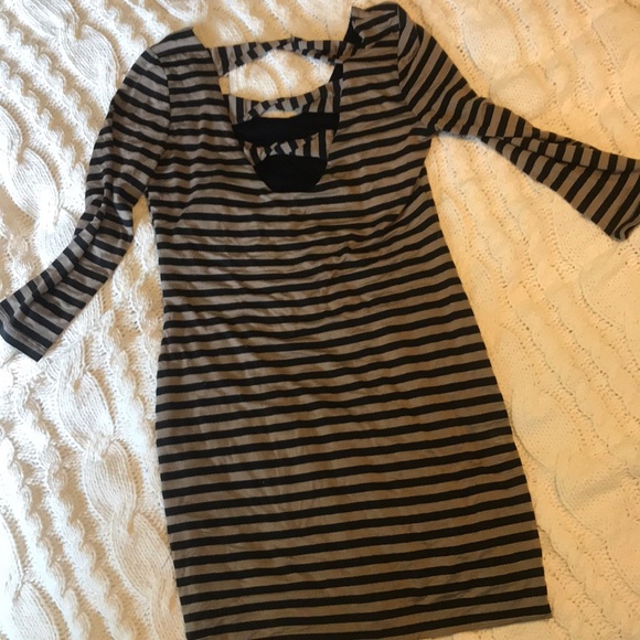 Stripped mini dress 👗 - Picture 2 of 4